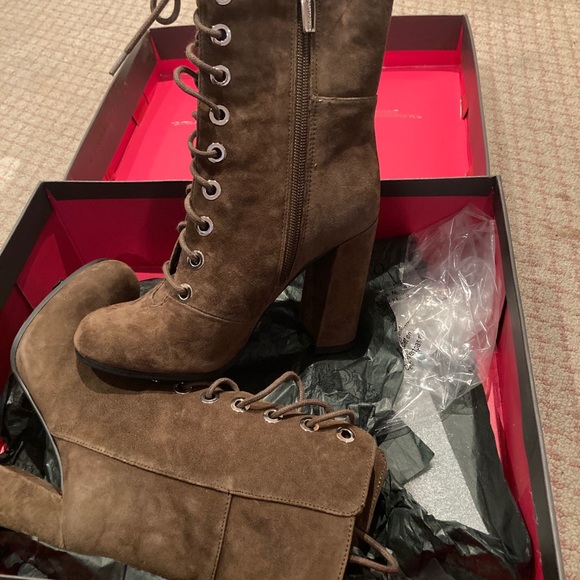 Vince Camuto boots - Picture 6 of 10